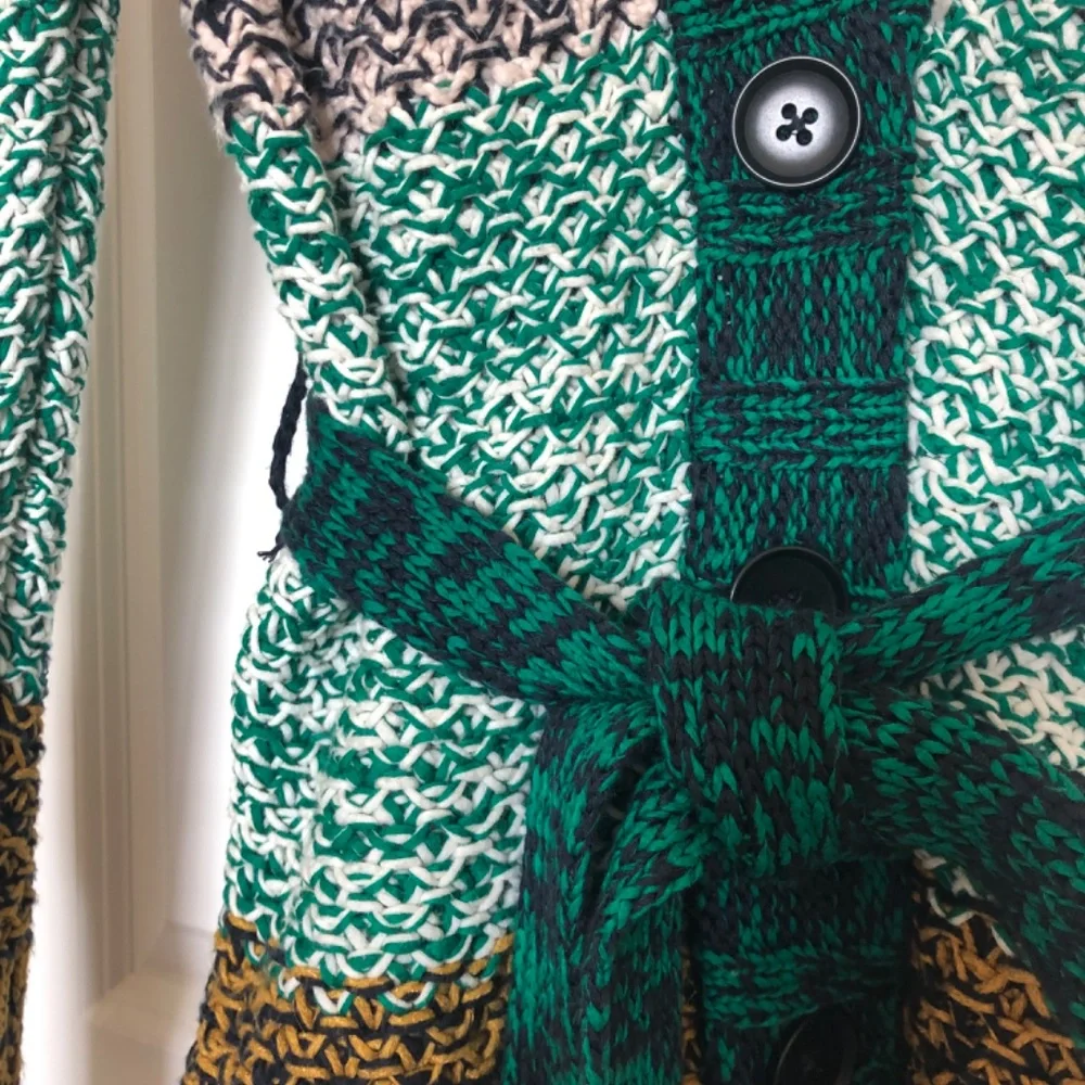 Cardigan - Picture 2 of 2